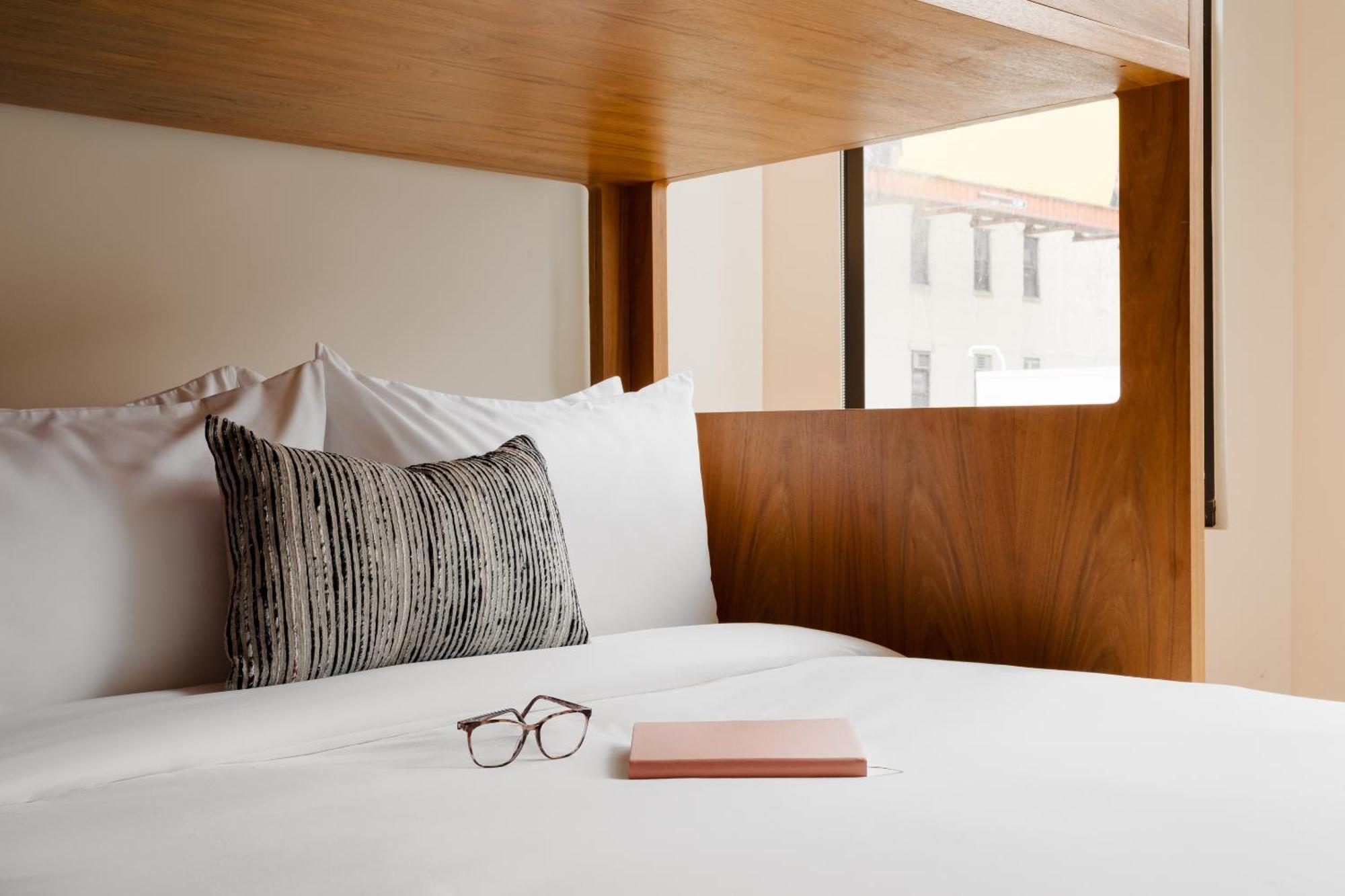 Found Chicago Powered By Sonder Hotel Bagian luar foto